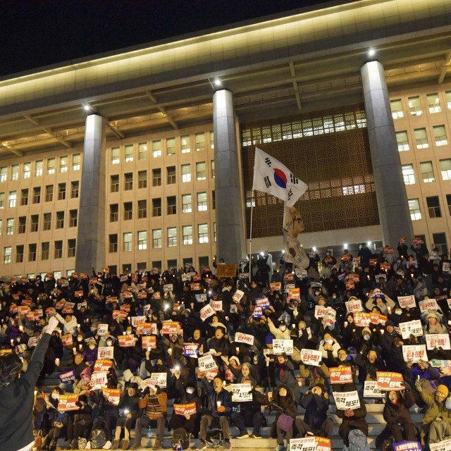 Prosvjedi u noći s 3. na 4. prosinca 2024., prilikom pokušaja državnog udara u Južnoj Koreji