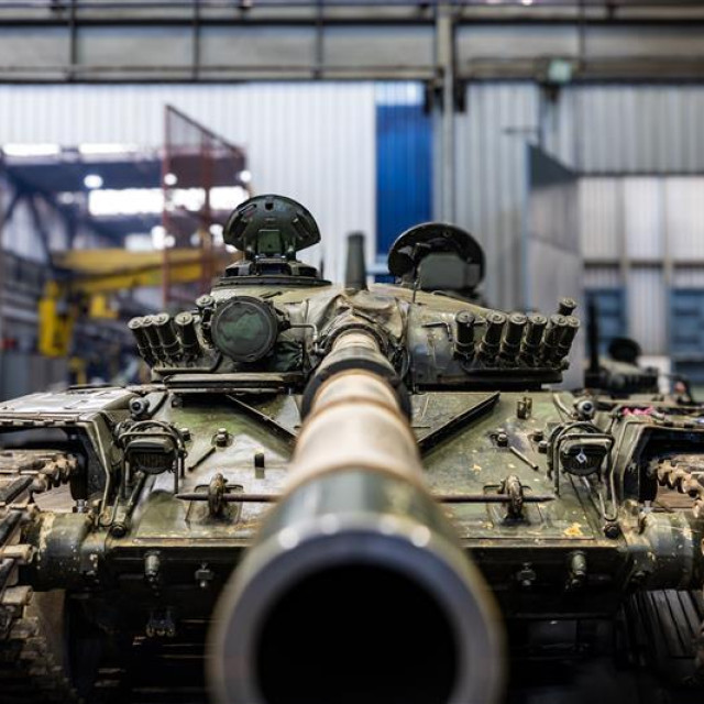 Partnerstvo s BAE  systems na održavanju borbenih vozila Bradley, kao i sporazum s KNDS Deutchland o održavanju tenkova Leopard, pozicionirali su Đuru Đakovića unutar europske mreže ovlaštenih centara za NATO tehniku