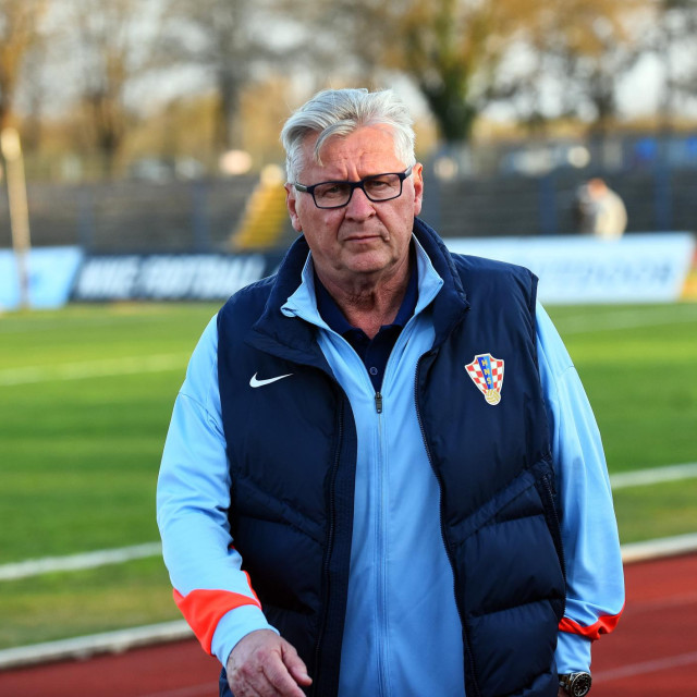 Izbornik Nenad Gračan