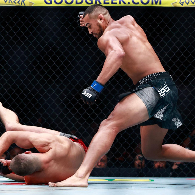 Jiri Prochazka vs. Carlos Ulberg | UFC 327