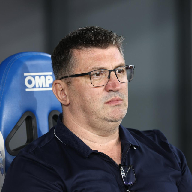Prema još uvijek nepotvrđenim informacijama, Alen Petrović razriješen je dužnosti sportskog direktora 
