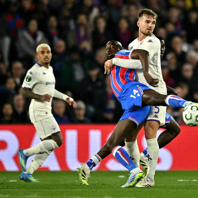 Marin Pongračić i njegova Fiorentina u prvoj su utakmici protiv Crystal Palacea u Londonu izgubili s tri pogotka razlike, tako da će teško vidjeti polufinale Konferencijske lige