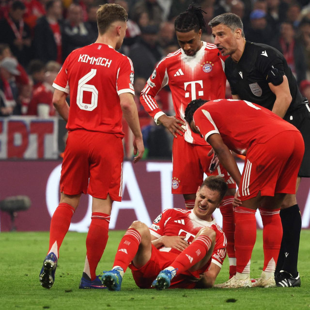 Josip Stanišić odradio je startnih 45 minuta protiv Real Madrida, a nakon toga ga je trener Bayerna Vincent Kompany izvadio iz igre