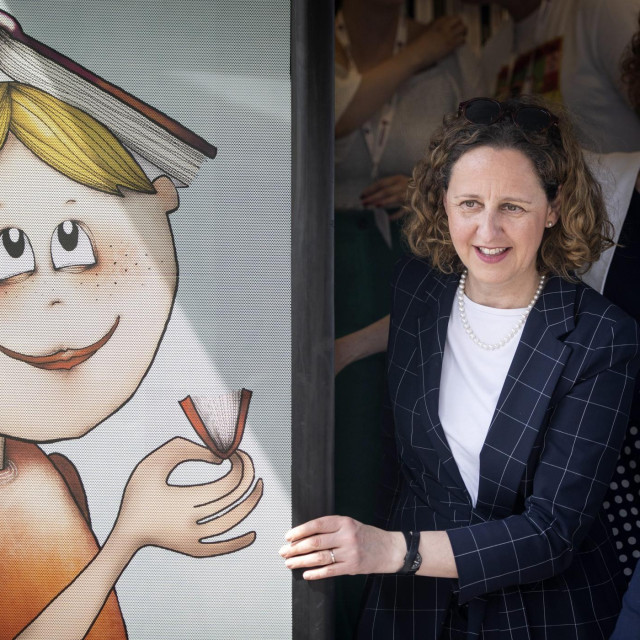 Nina Obuljen Koržinek