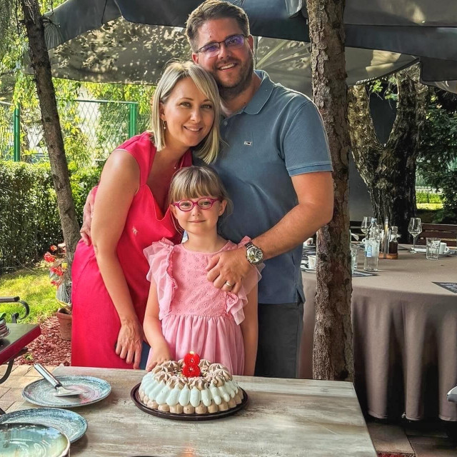 ”Nedjeljom često ručamo i u restoranima, negdje na seoskim imanjima”, priča Sabina