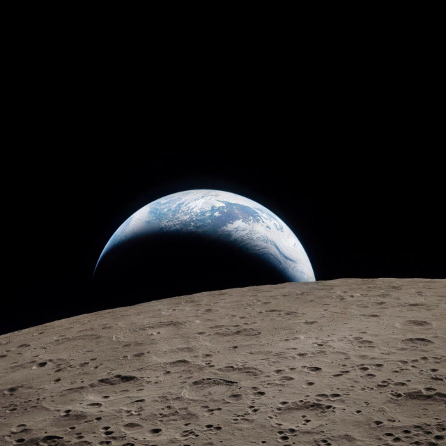 Planet Zemlja, pogled s misije Artemis II