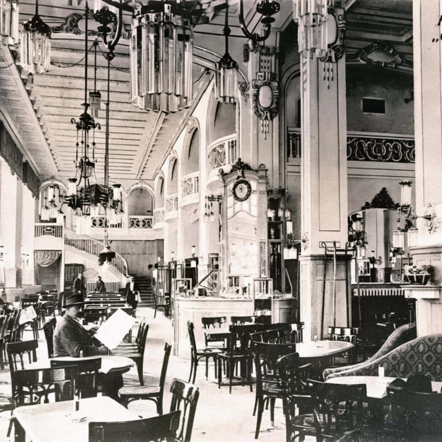 Kavana Corso 1910, detalj razglednice