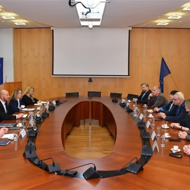 Ministar Damir Habijan s predstavnicima medijskih kuća