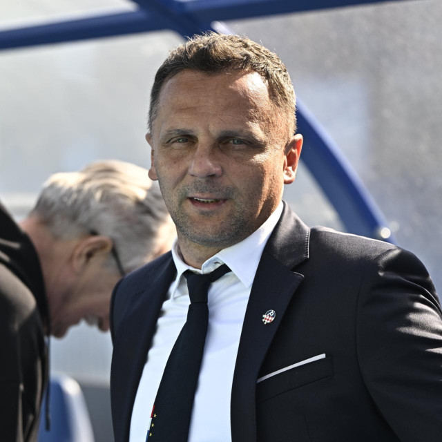 Mario Kovačević i njegova momčad imaju deset bodova prednosti i šest utakmica do kraja prvenstvene sezone