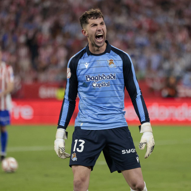 Unai Marrero slavi nakon obranjenog penala