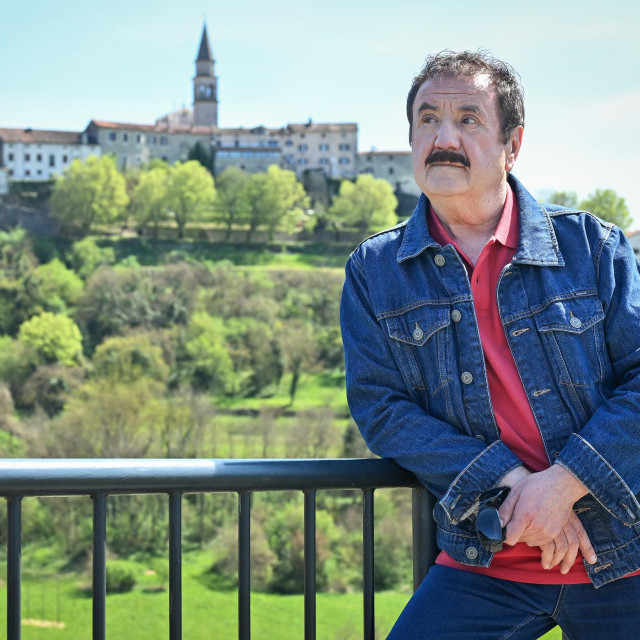 Buzet, 080426.
Glazbenik Elio Pisak.