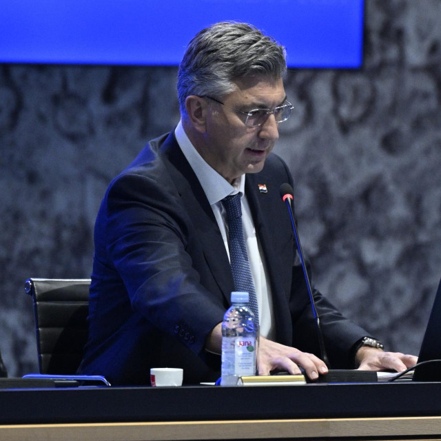 Vlada zamrzava cijene benzina, dizel pojeftinjuje šest centi: Intervencija prije turističke sezone — image 5