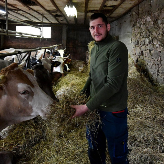 Unatoč teškoćama, imaju i planove za razvoj; proizvodnju bi, među ostalim, proširili uzgojem crne slavonske svinje