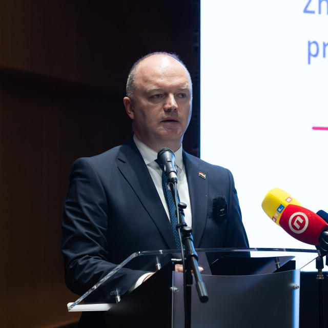 Ministar demografije i useljeništva Ivan Šipić