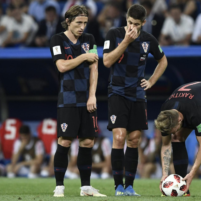 Luka Modrić, Andrej Kramarić i Ivan Rakitić su s hrvatskom nogometnom reprezentacijom osvojili srebro na Svjetskom prvenstvu u Rusiji 2018.