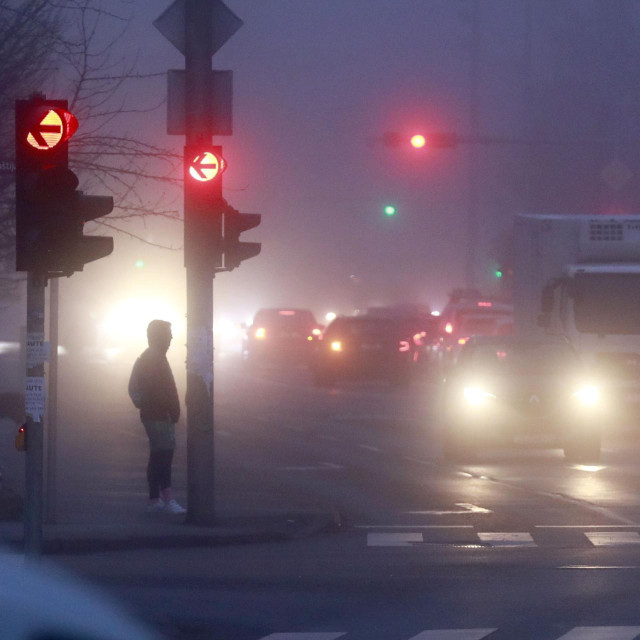 Zagreb je u zimskim mjesecima pun magle i smrdljivog zraka
 