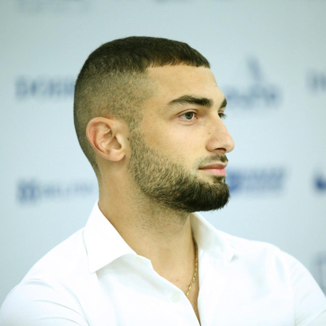 Eros Grezda