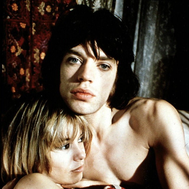 Anita Pallenberg i Mick Jagger u filmu ”Performance”
