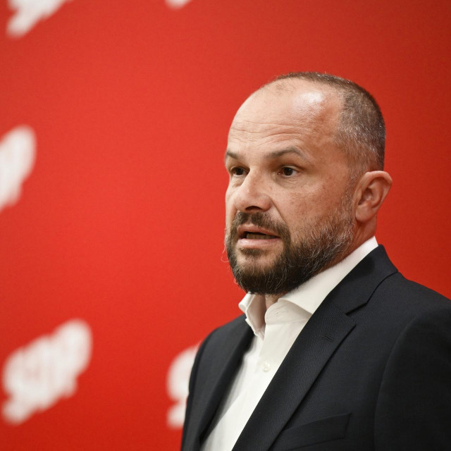 Siniša Hajdaš Dončić