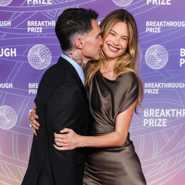 Adam Levine i Behati Prinsloo
