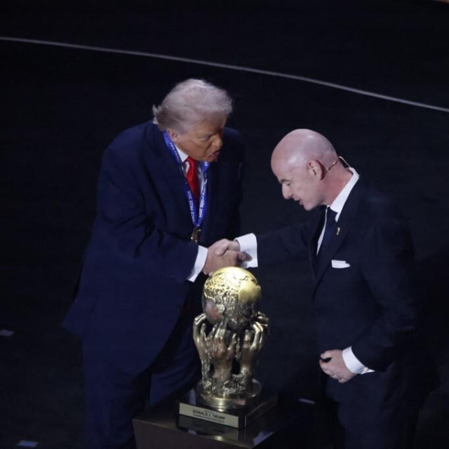 Donald Trump i Gianni Infantino