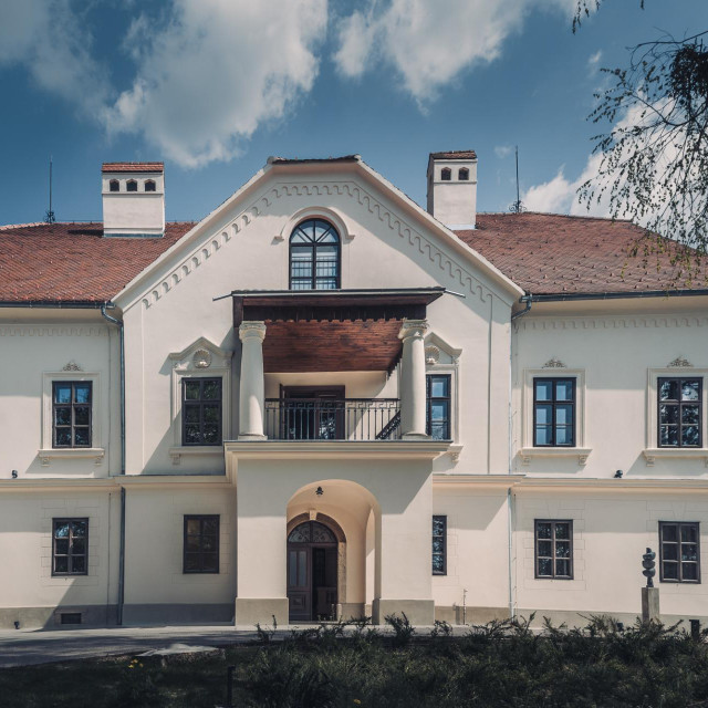 dvorac Oršić, Jakovlje