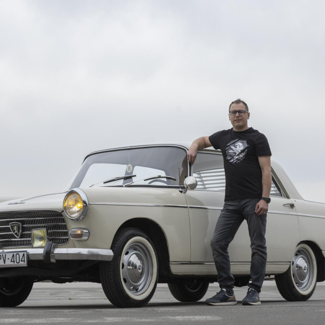 Darijo Marić i Peugeot 404