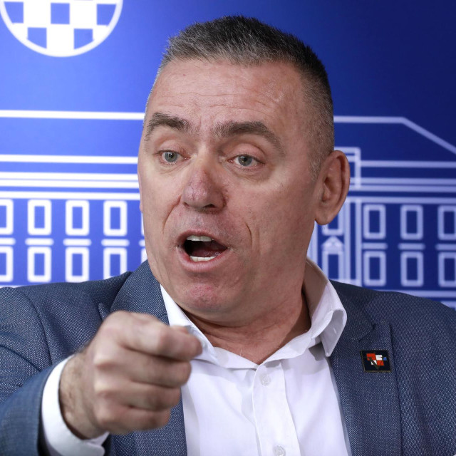 Stipo Mlinarić