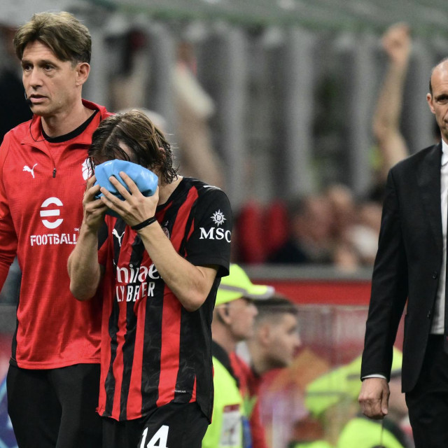 Modrić je bio primoran napustiti teren nakon sudara s Locatellijem