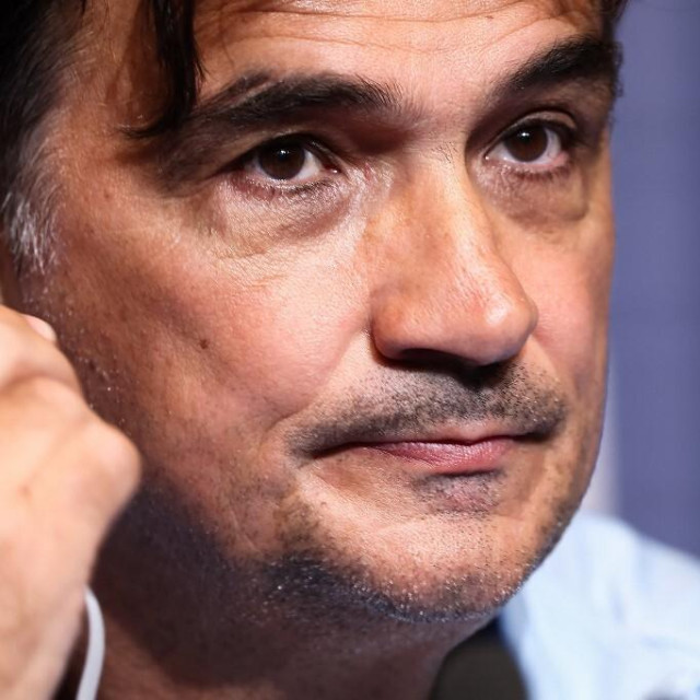 Izborniku Zlatku Daliću tih dana nije bilo lako