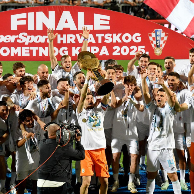 Nogometaši Rijeke slave osvajanje Kupa 2025. godine