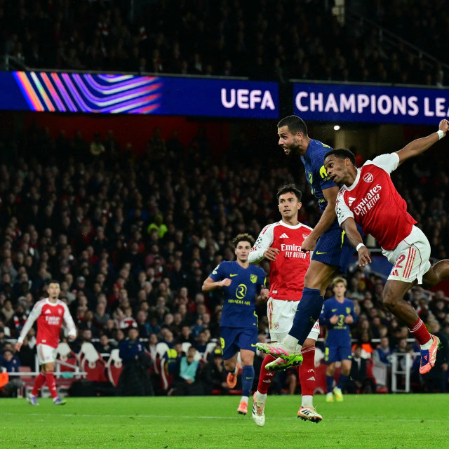 Atletico i Arsenal u Madridu igraju prvu utakmicu polufinala Lige prvaka