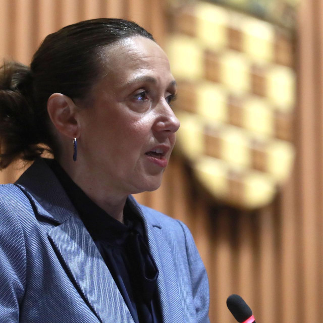 Irena Hrstić
 