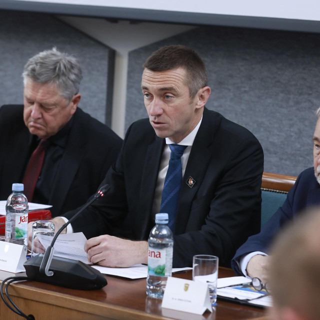 Okrugli stol ”Masovni zločini jugoslavenskog komunizma u Sloveniji - stratišta i prikrivanje zločina”