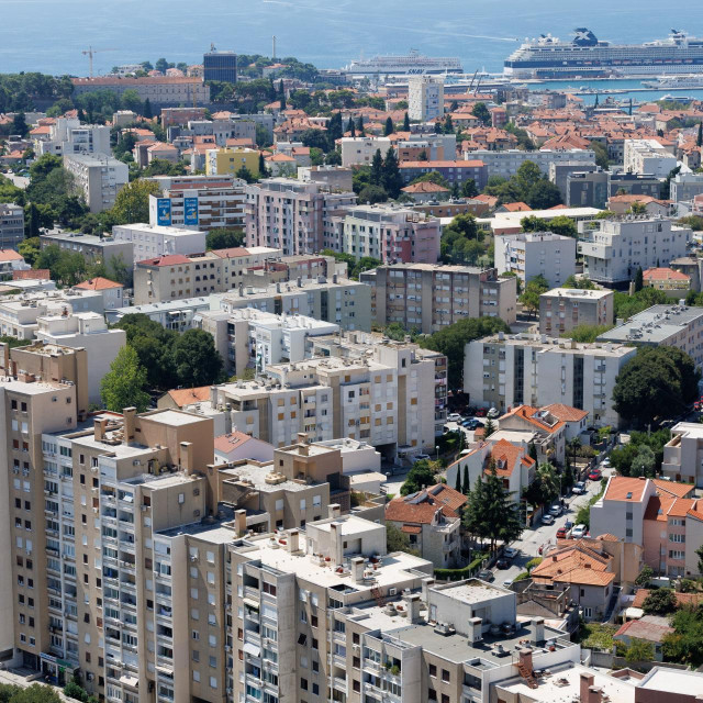 U razdoblju od 2020. do 2025. prosječna cijena kvadrata stana u Splitu porasla je za 93 posto, dok je od 2015. do 2025. zabilježen rast od čak 137 posto, navodi se u  analizi Geozofije