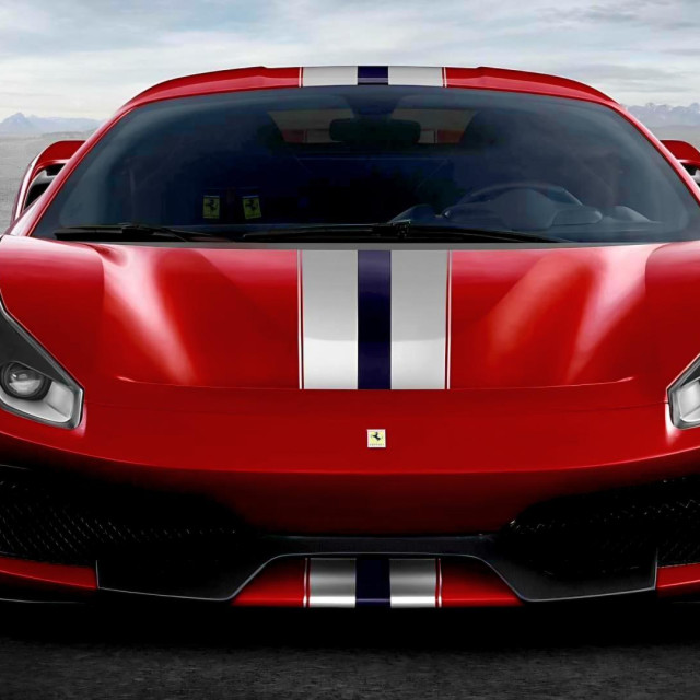 Ferrari 488 Pista