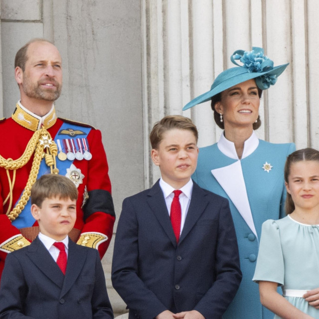 London, UNITED KINGDOM - Members of the royal family stand on the balcony of Buckingham Palace during Trooping the Colour 2025. Trooping The Colour is a ceremonial parade celebrating the official birthday of the British Monarch.

BACKGRID UK 14 JUNE 2025,Image: 1011039152, License: Rights-managed, Restrictions:, Model Release: no, Pictured: Prince William, Prince of Wales, Prince Louis, Prince George, Catherine, Princess of Wales and Princ, Credit line: Zak Hussein/BACKGRID/Backgrid UK/Profimedia