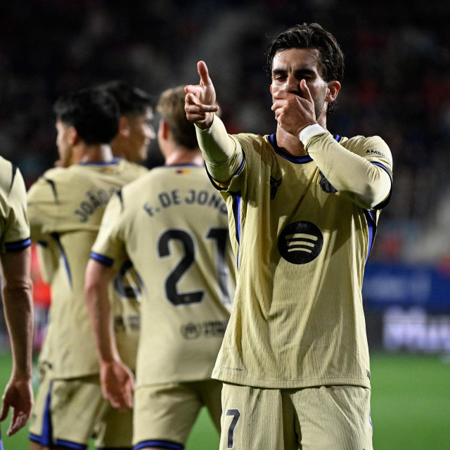 Barcelona na pragu naslova nakon pobjede u Pamploni, Lewandowski i Torres odlučili u završnici — image 4
