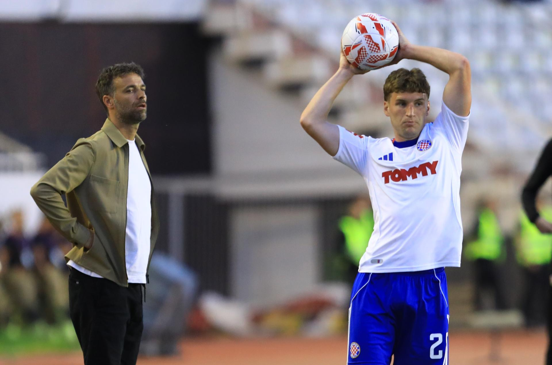 Braća Silić prvi put na suprotnim golovima u SHNL-u, Hajduk preokretom do pobjede protiv Varaždina — image 6