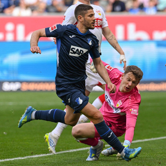 Kramarić je zabio dva pogotka protiv Stuttgarta, ali Hoffenheim na kraju nije uspio doći do sva tri boda