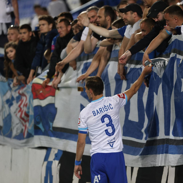 Borna Barišić nakon utakmice poveo je momčad do Kohorte
