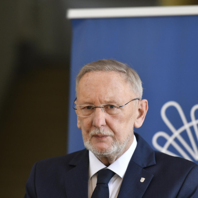 Davor Božinović