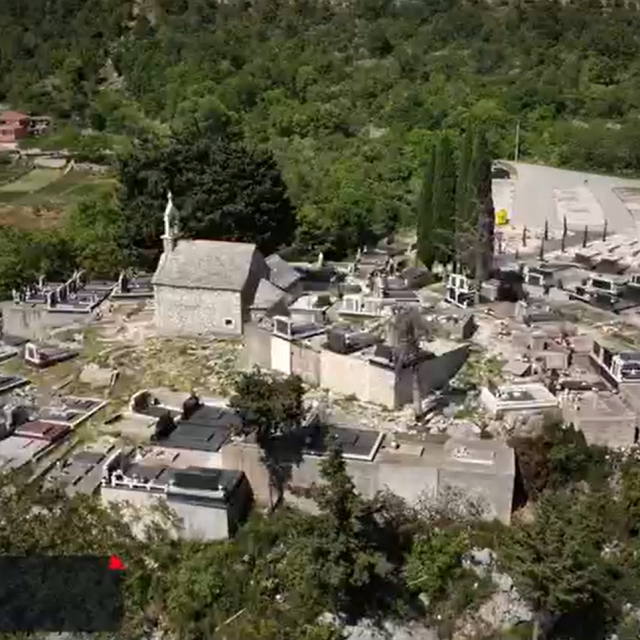 Privatno groblje u općini Marina