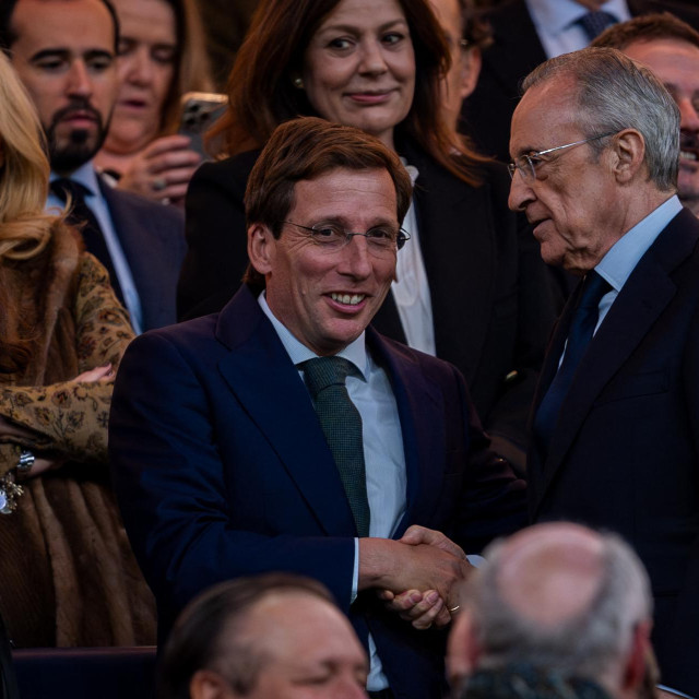 Gradonačelnik Madrida Jose Luis Martinez Almeida i predsjednik Reala Florentino Perez