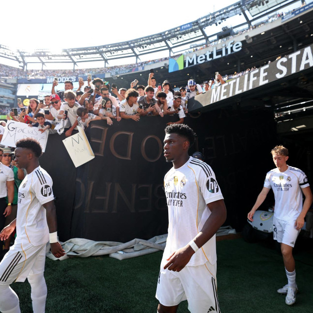 Vinicius Junior, Aurelien Tchouameni i Federico Valverde 
