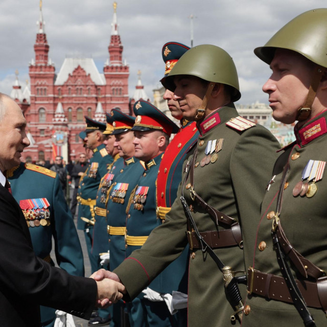 Putin na paradi prošle godine