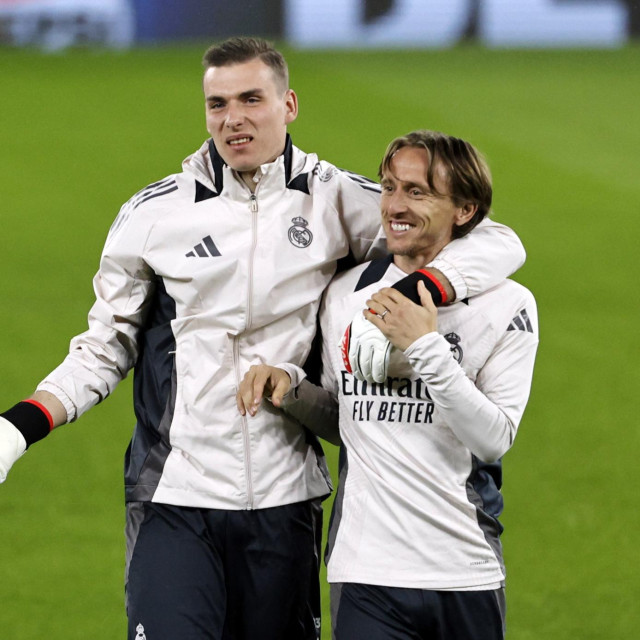 Luka Modrić i Andrij Lunjin u Realu