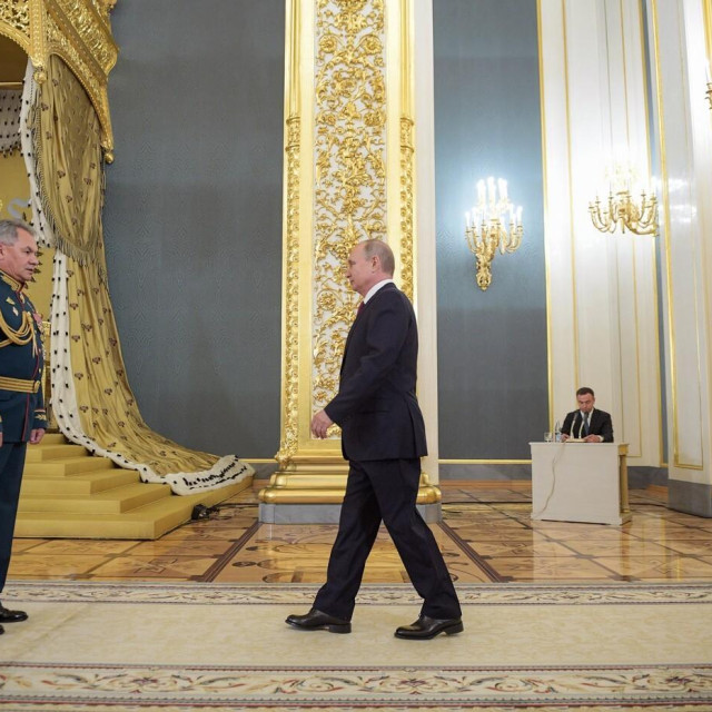 Sergej Šojgu, Vladimir Putin