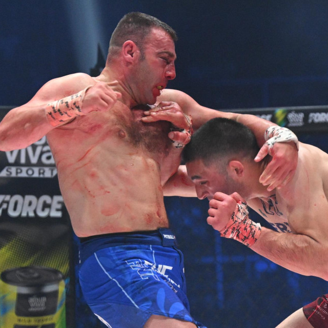 Ante Bilić (lijevo) vs. Petar Ražov (desno)