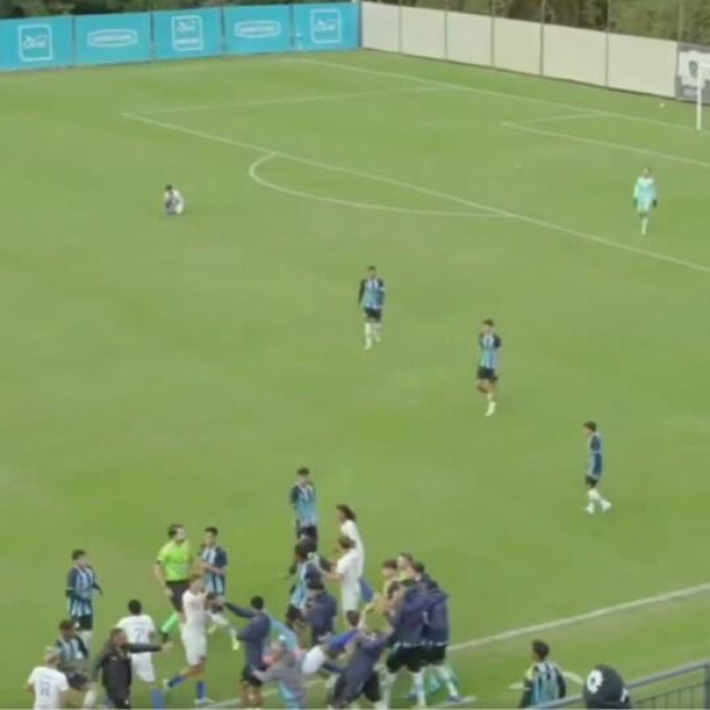 Neredi na utakmici između U17 momčadi Gremija i Sulbrasila